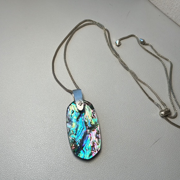 Kendra Scott Inez Abalone Shell Stone Necklace - Picture 5 of 5